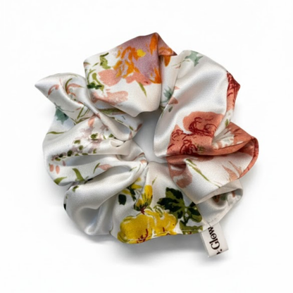 Goddess in Oasis Serisi: Çiçek Desenli XL Saten Toka